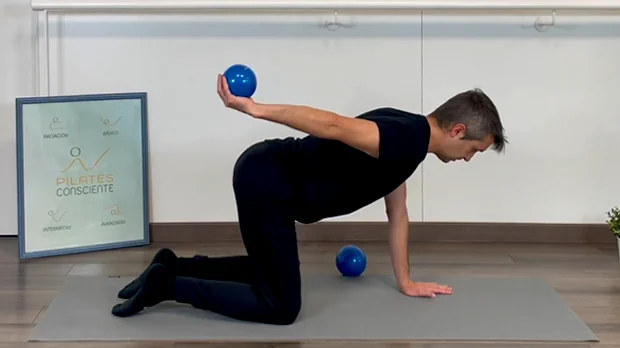 pilates-consciente-clase-toning-balls-p02
